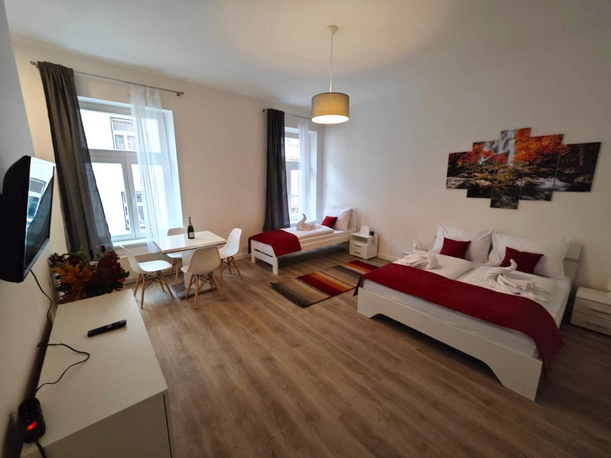Residence Petrska New Town プラハ エクステリア 写真
